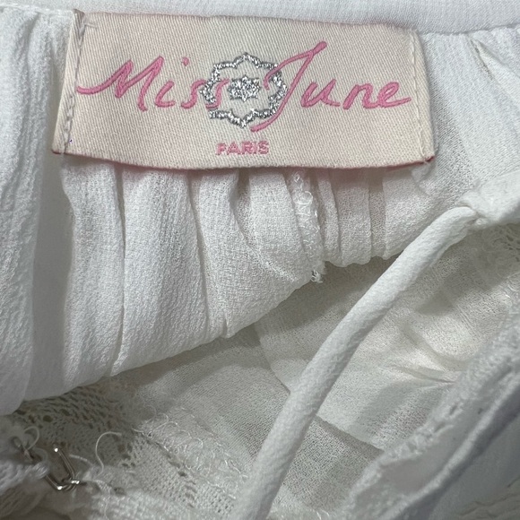 Dress by Miss June, Paris.Bahamian style.white - Picture 6 of 12